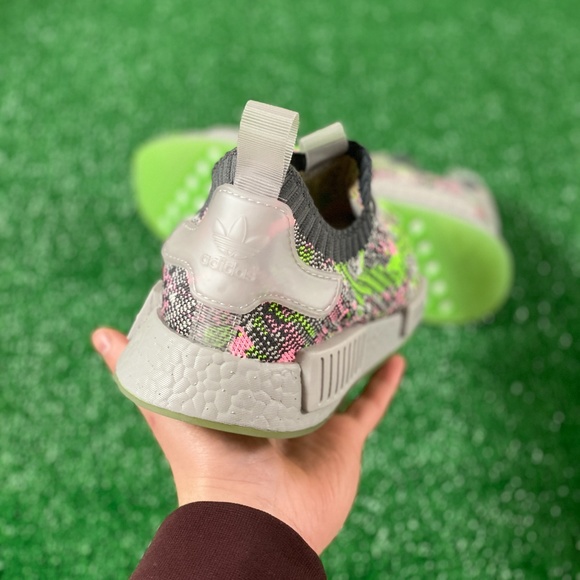 Adidas Originals NMD_R1 Primeknit Mens Running Shoe Multi-Color G57939 NEW Multi - Picture 3 of 9